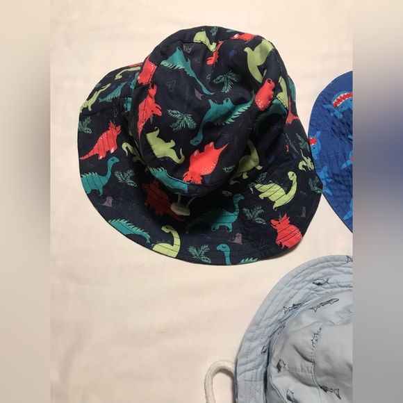 Baby Boy Bucket Hats Shark Dinosaur and Fish Themed Size 48 - Picture 2 of 9